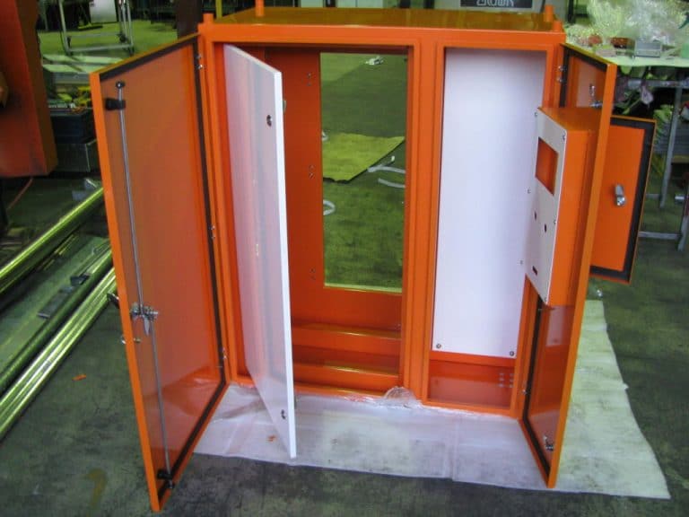 Mining & Engineering Orange steel - Commercial Sheet Metal Fabrication - Attwoods Sheetmetal